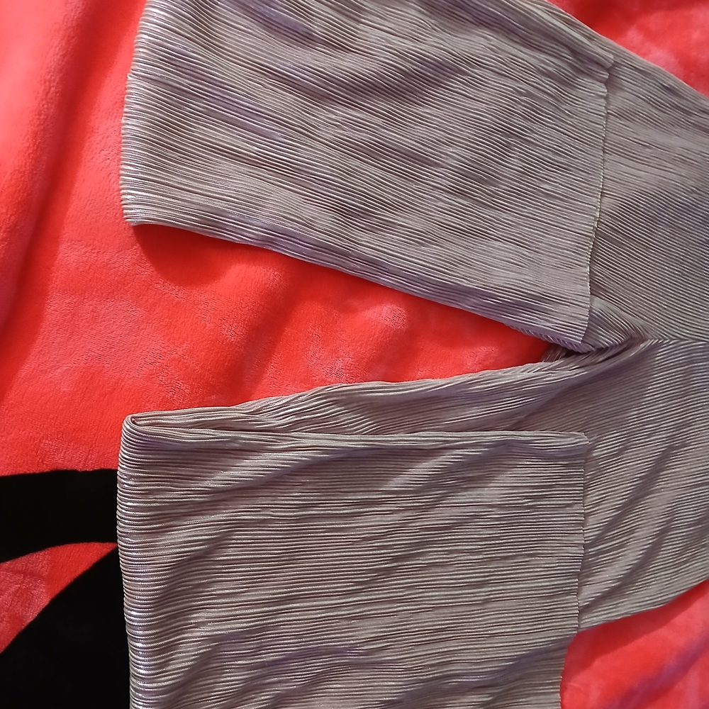Victoria's Secret Pink Metallic Pajama Pants - Picture 8 of 12